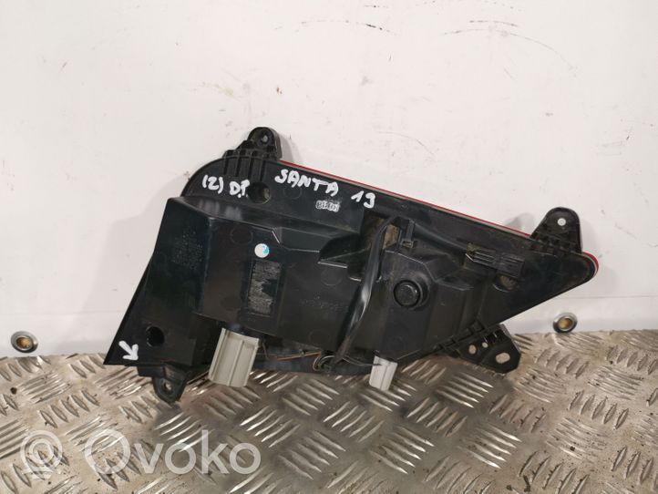 Hyundai Santa Fe Lampy tylnej klapy bagażnika 92406S1000