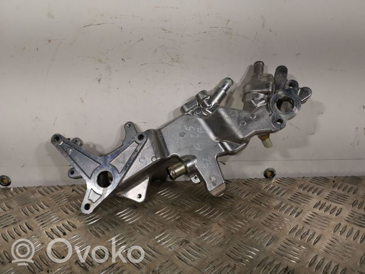 Subaru Forester SK Tuyau de liquide de refroidissement moteur 14050AB300