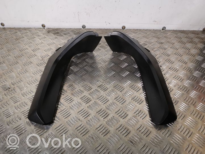 Subaru Forester SK Garnitures hayon 96031SJ010