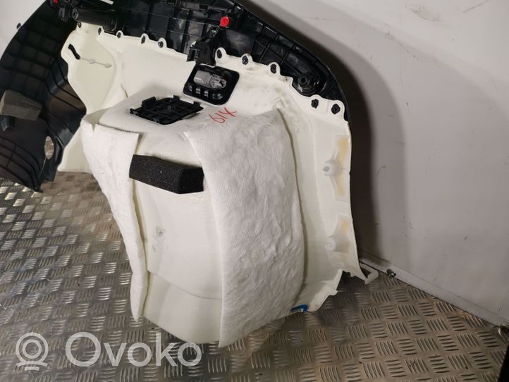 Toyota Prius (XW50) Garniture panneau latérale du coffre 