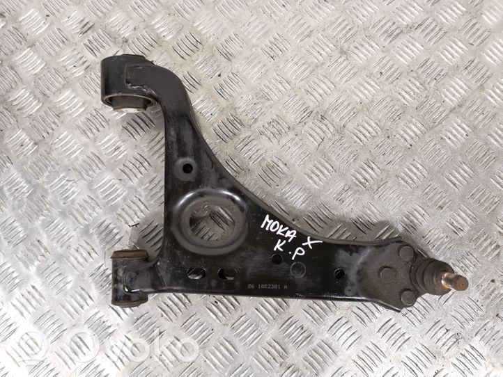 Opel Mokka X Front lower control arm/wishbone 0618E2301A