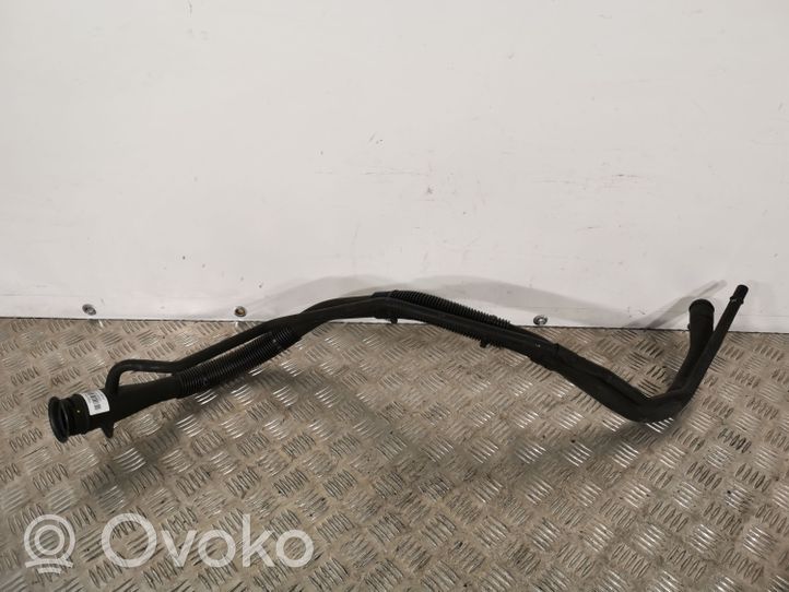 Hyundai Kona I Tuyau de remplissage de réservoir de carburant 4240209218