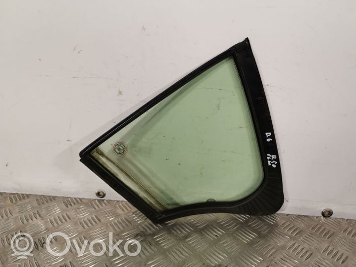 Infiniti Q50 Fenêtre latérale vitre arrière 822724GA0A