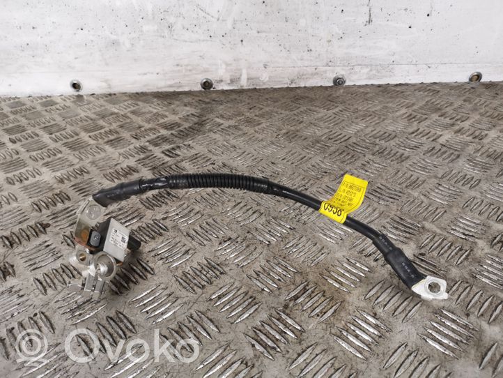 Opel Mokka Bezpiecznik / Przekaźnika akumulatora 