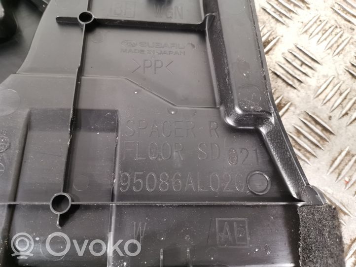 Subaru Outback (BS) Rivestimento vano della ruota di scorta 