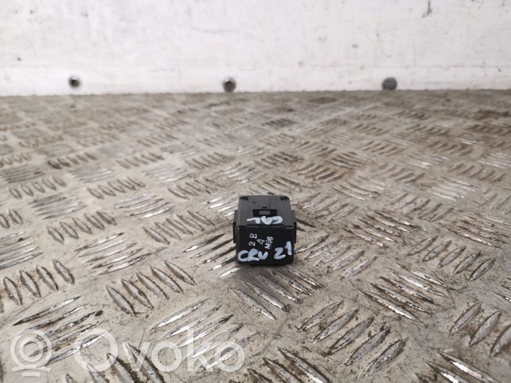 0689004980 Honda CRV Horn buzzer relay, 20.00 € RRR