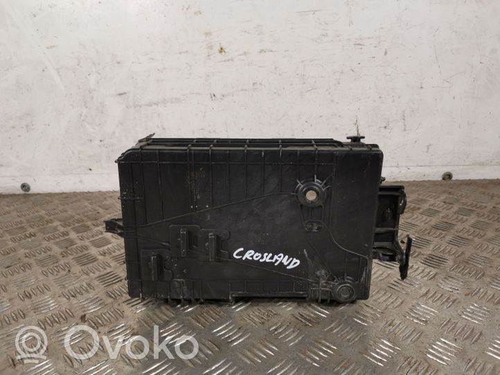 Opel Crossland X Boîte de batterie 