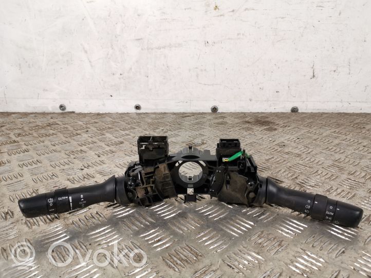 Subaru Outback (BS) Leva/interruttore dell’indicatore di direzione e tergicristallo 173848