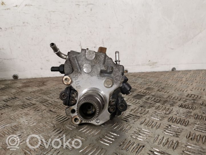 Infiniti Q50 Fuel injection high pressure pump 