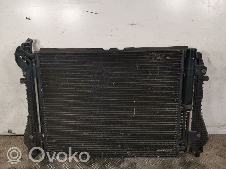 Volkswagen Tiguan Set del radiatore 5N0820411E