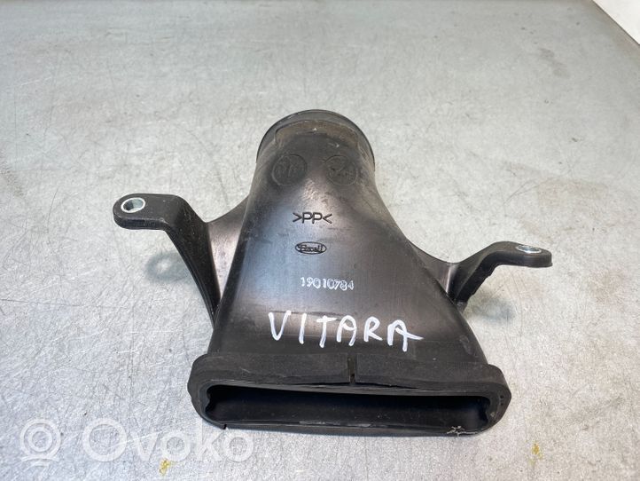Suzuki Vitara (LY) Repuesto del conducto de ventilación 