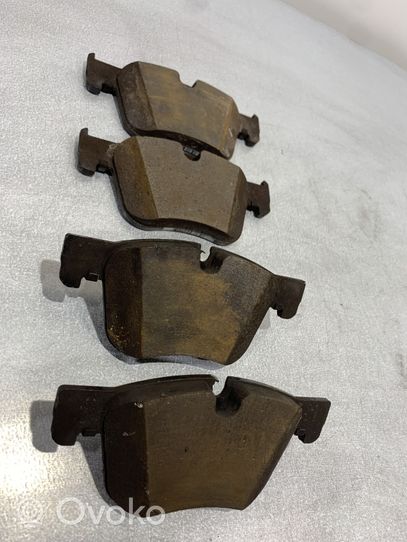 Opel Grandland X Brake pads (front) 