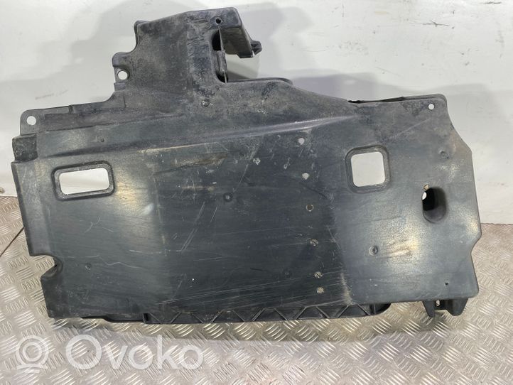 Toyota Prius (XW50) Center/middle under tray cover 5762847020
