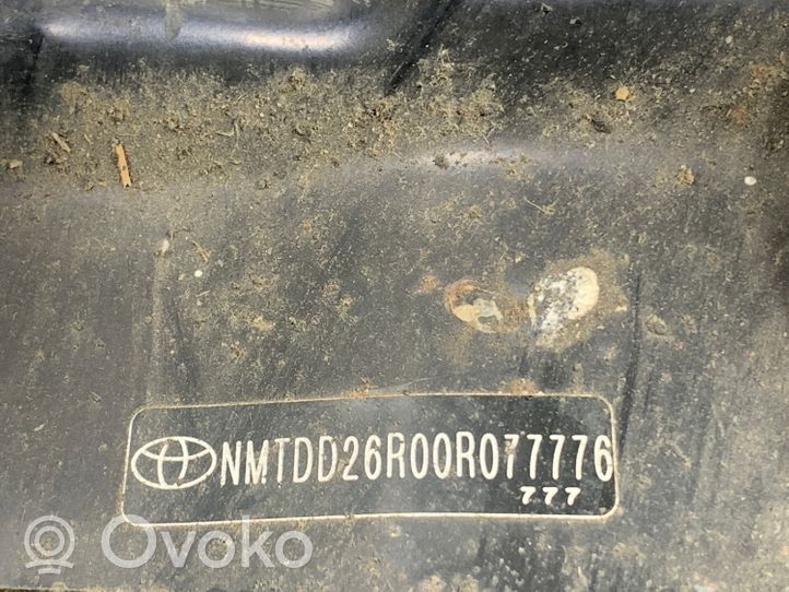 Toyota Verso Takapuskurin tukipalkki NMTDD26R00R077776