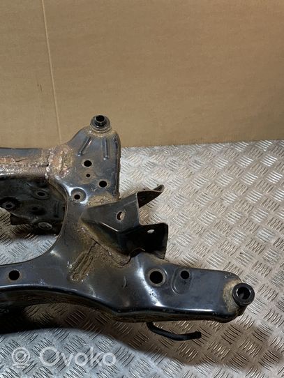 Renault Koleos I Rear subframe 