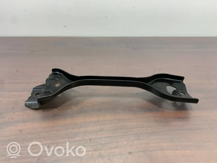 Subaru Outback (BT) Staffa di montaggio della batteria 