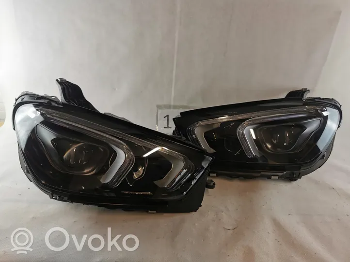 Mercedes-Benz GLE W167 LED dienos žibintas A1679064308