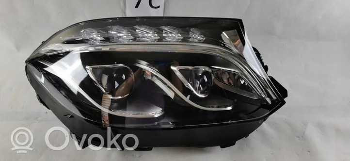 Mercedes-Benz ML W166 Lampa przednia A1669069002