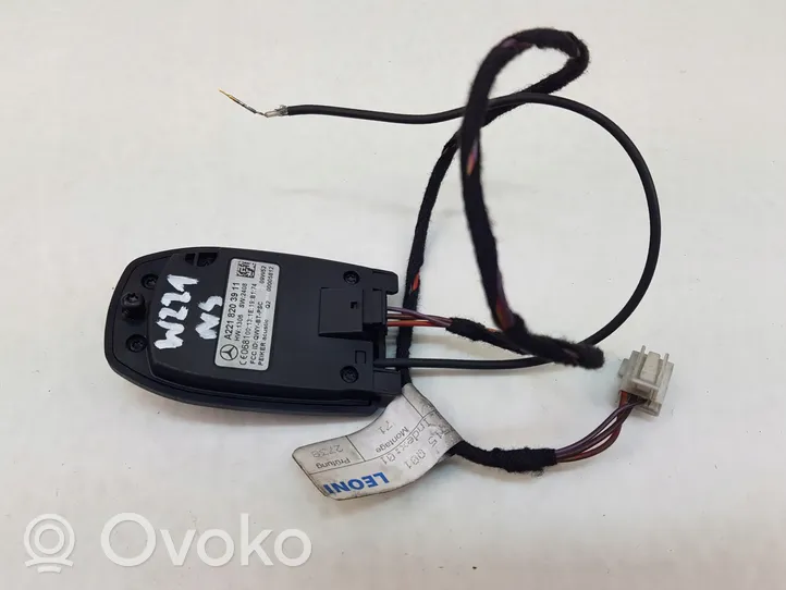 Mercedes-Benz S W221 Bluetoothin ohjainlaite/moduuli A2218203911