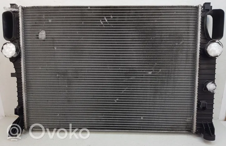 Mercedes-Benz CLS C219 Radiateur de refroidissement A2515003402