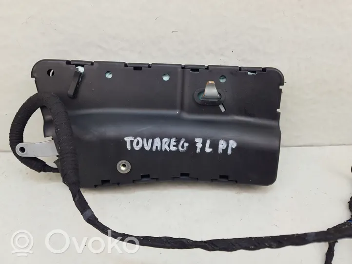 Volkswagen Touareg I Airbag de siège 7L0880240D