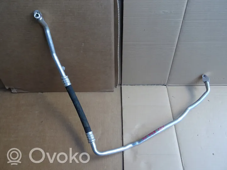 BMW X1 F48 F49 Air conditioning (A/C) pipe/hose 6832950