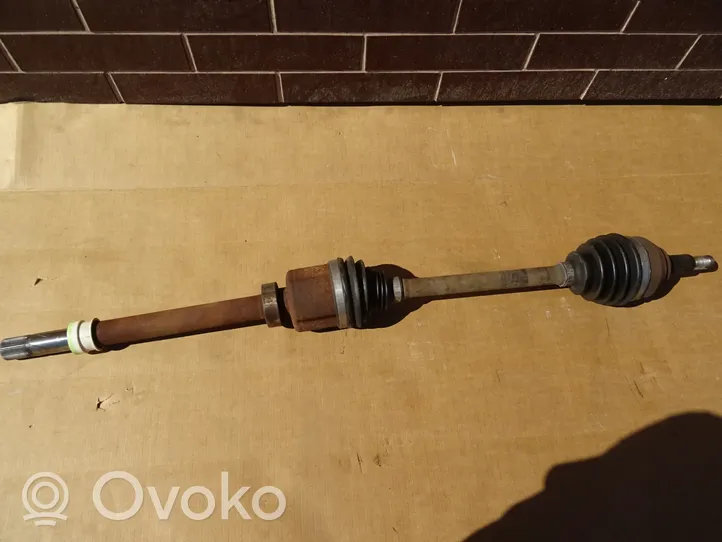 Renault Trafic III (X82) Front driveshaft 