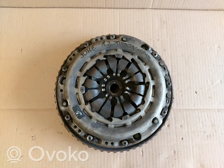 Nissan Qashqai Kytkinsarja 302100495R