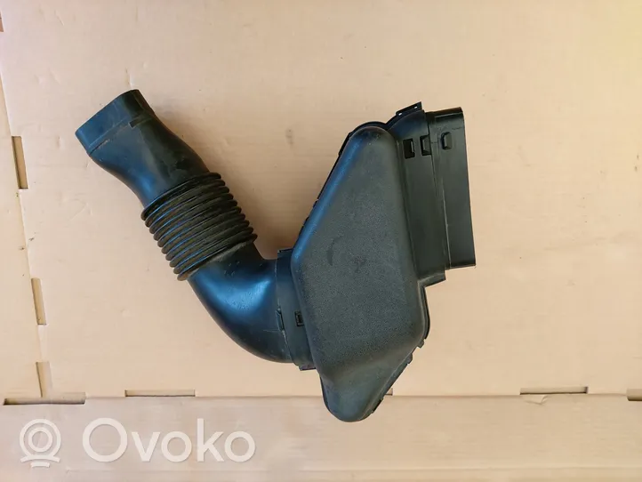 Infiniti FX Intake resonator 1DR1B