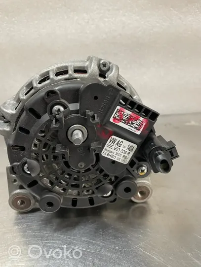 Volkswagen Golf VIII Generatore/alternatore 05E903026R