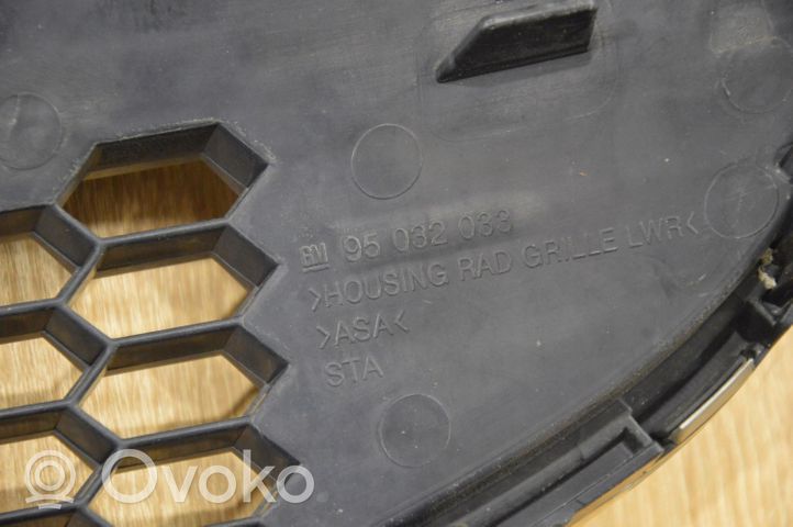 Chevrolet Orlando Staffa del pannello di supporto del radiatore parte superiore S132