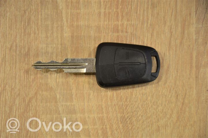 Opel Antara Ignition key/card 