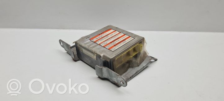 Subaru Forester SF Airbag control unit/module 98221SA011