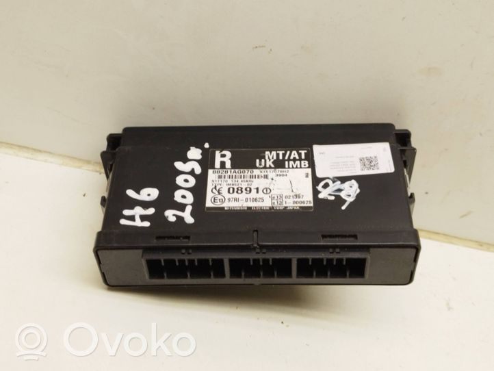 Subaru Legacy Module de contrôle de boîte de vitesses ECU 88281AG070