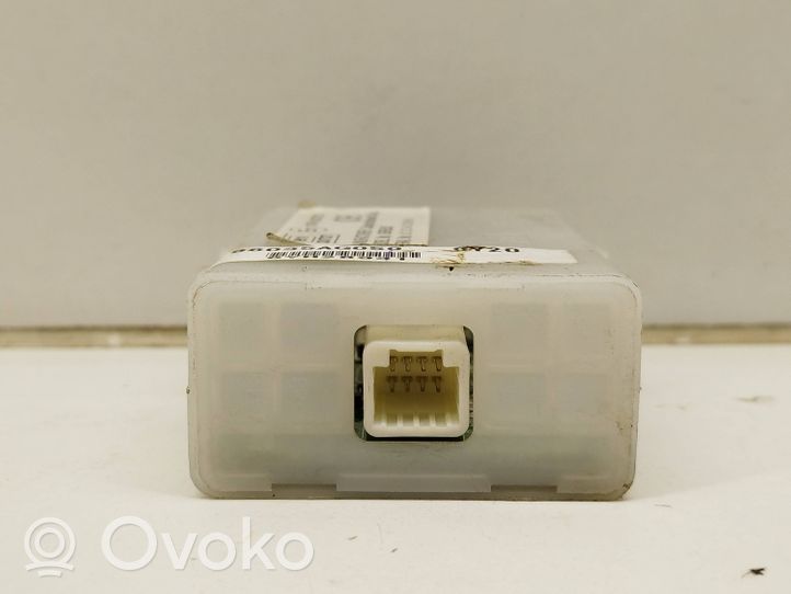 Subaru Outback Door central lock control unit/module 88035AG050