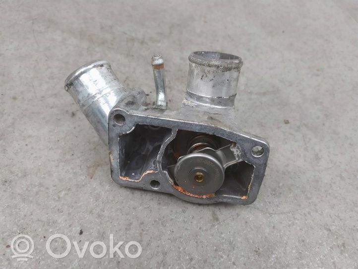 Opel Vectra B Boîtier de thermostat 670074