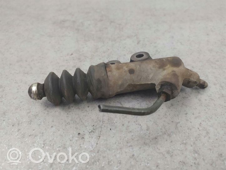 Honda Civic Clutch slave cylinder 