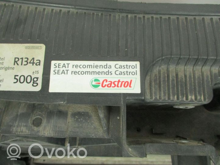 Seat Ibiza IV (6J,6P) Staffa di montaggio del radiatore 