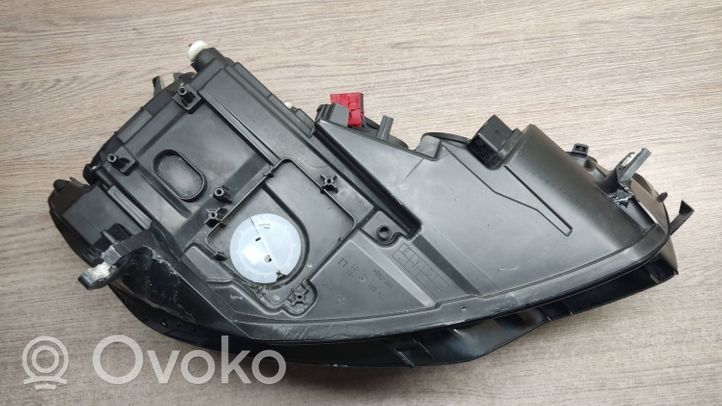 Audi A5 8T 8F Lampa przednia 8T0941005C