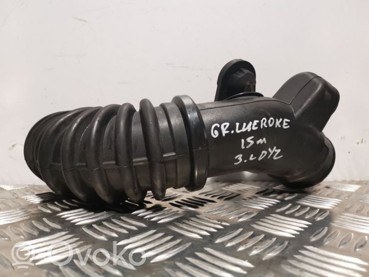 Jeep Grand Cherokee Turbo air intake inlet pipe/hose 68088275AB