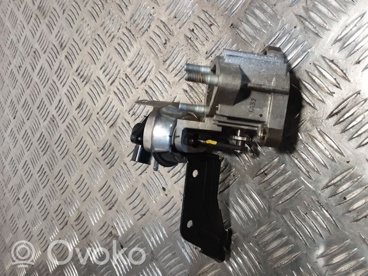 Hyundai Santa Fe Electric throttle body valve 