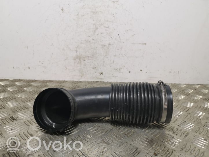 Infiniti QX30 Część rury dolotu powietrza A6510902242