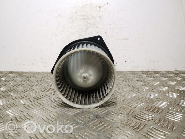 Mitsubishi Outlander Mazā radiatora ventilators 7802A237