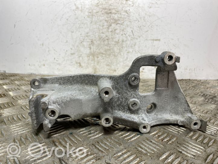 Mitsubishi Eclipse Cross Support de générateur / alternateur 1801A113