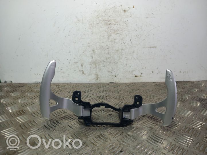 Mitsubishi Eclipse Cross Manetki / Pokrętła / Łopatki zmiany biegów 2401A008