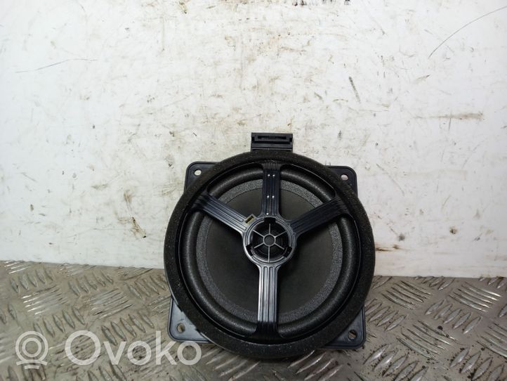 KIA Sorento Takaoven kaiutin 963403S200