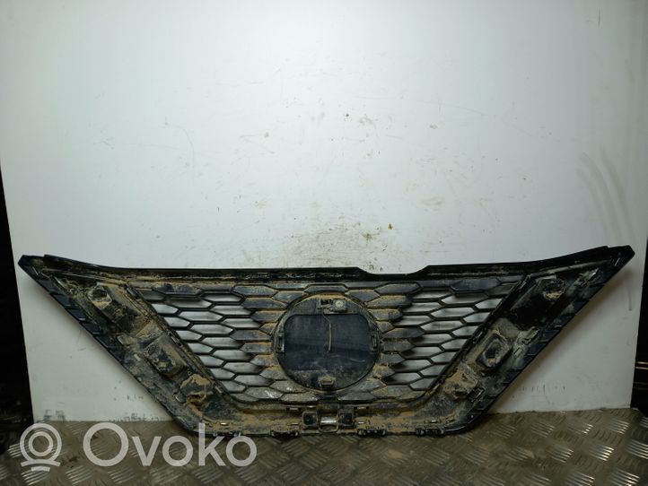 Nissan Qashqai Grille calandre supérieure de pare-chocs avant 