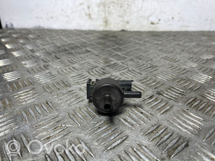 Hyundai Kona I Altra parte del vano motore 2901004100