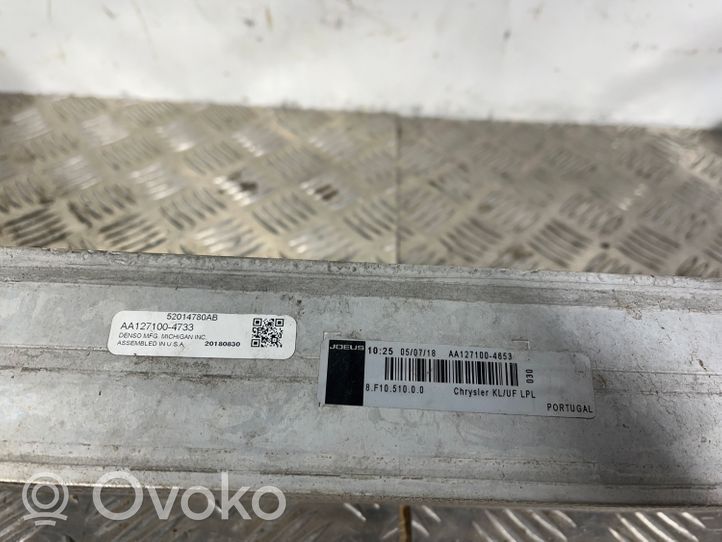 Jeep Cherokee Starpdzesētāja radiators 52014780AB