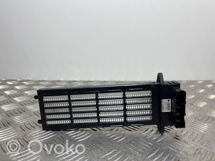 Jeep Cherokee Radiateur électrique de chauffage auxiliaire AA0134100830